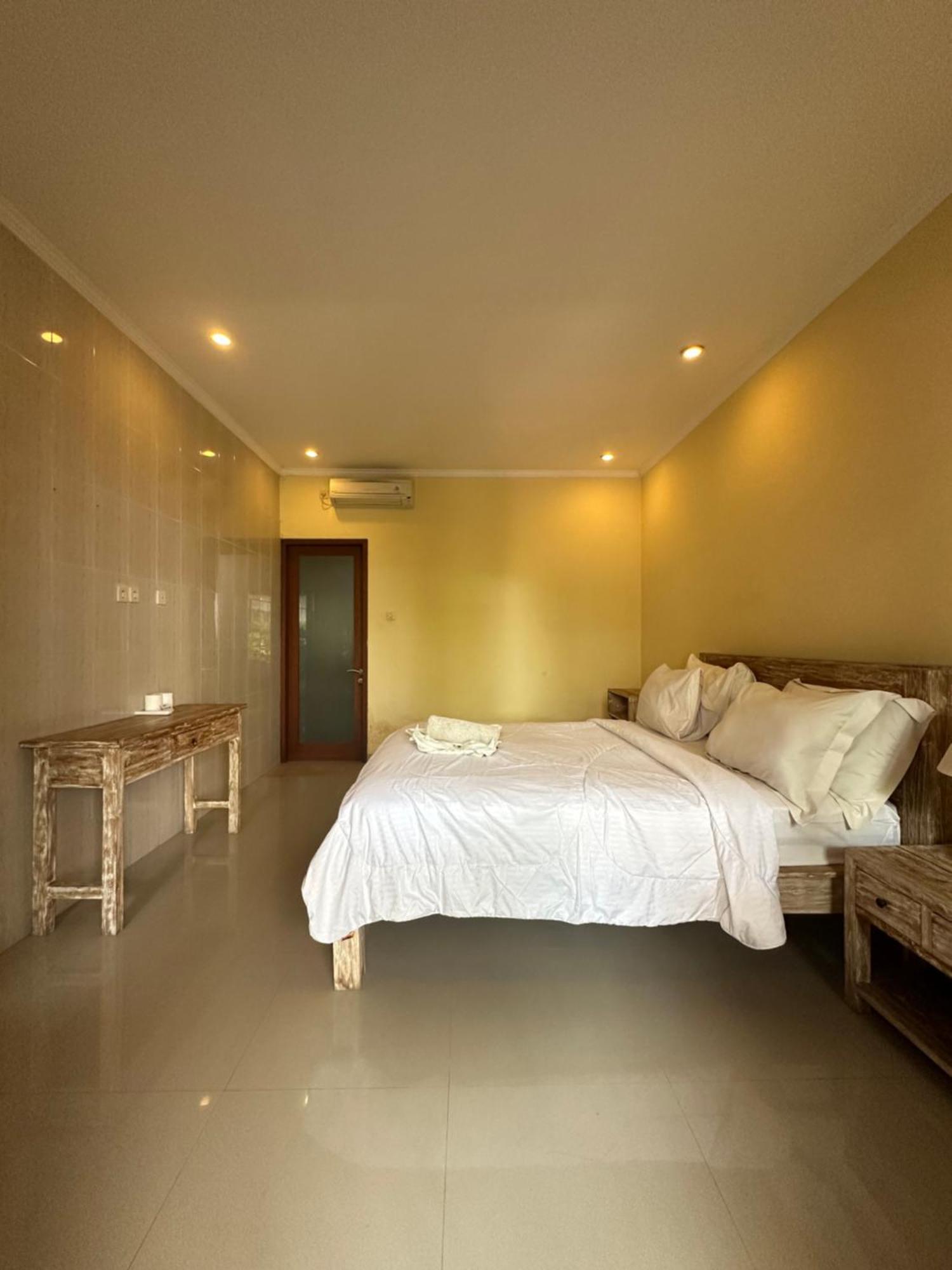 Dicky Guest House Batu Bolong チャングー エクステリア 写真